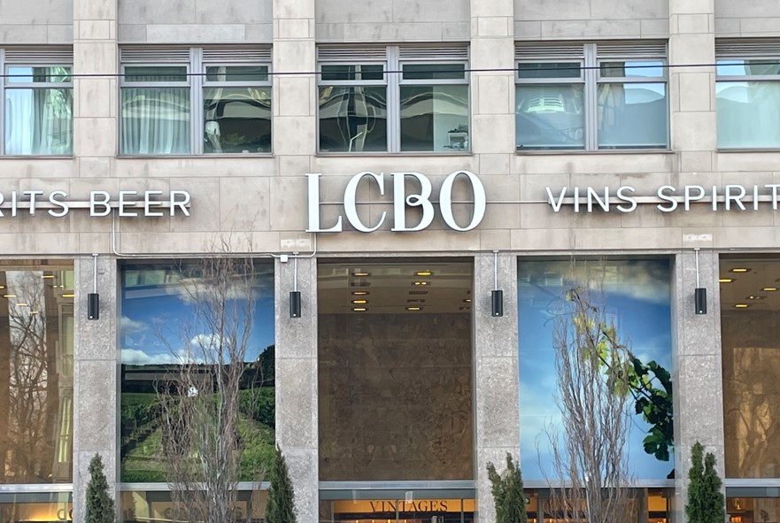 더그 포드 온주총리 'LCBO 종이봉투 재도입' - CKNNews 이미지
