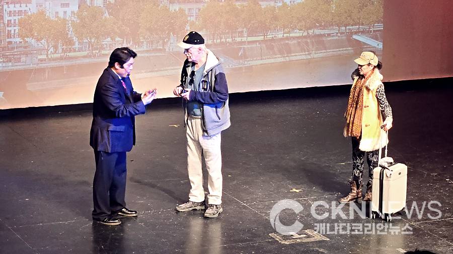 옥타 명예회장 이영현의 성공스토리… 연극 ‘메이드 인 코리아’ 토론토 공 2 - CKN뉴스 이미지