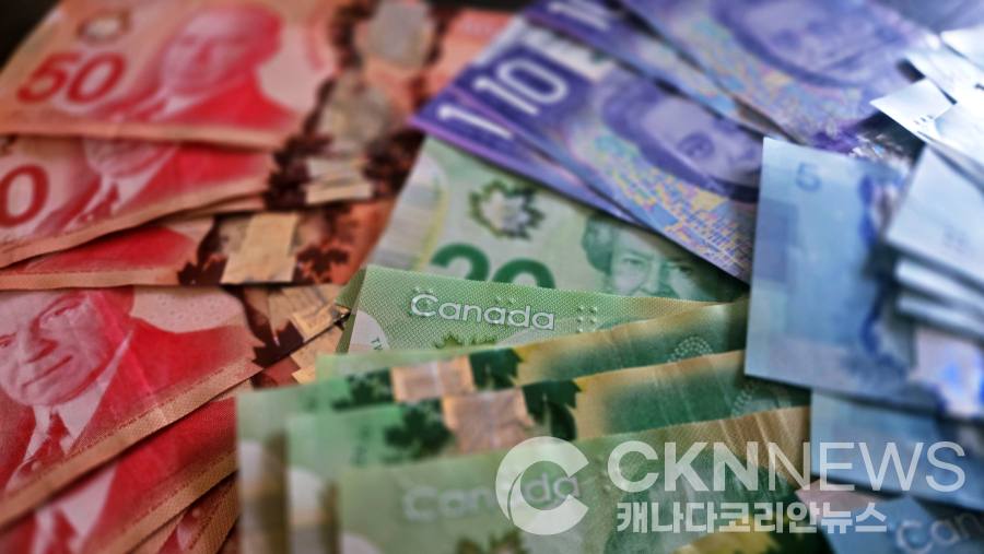캐나다 위조 지폐 급증 “지난 한 달이 작년 전체보다 많아” - CKNNews 이미지